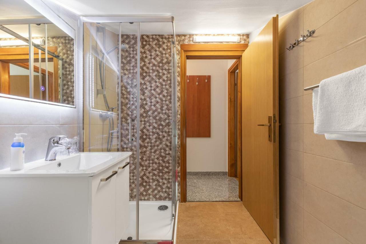 Apartments Prekalj Porec Luaran gambar